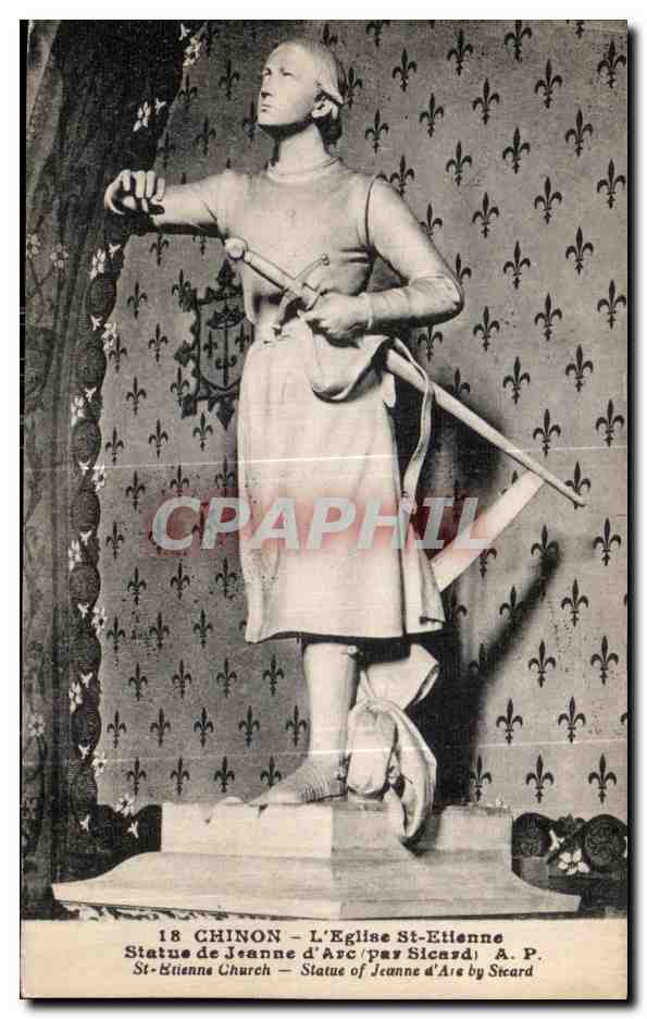 CPA Chinon L Eglise St Etienne Statue de Jeanne D Arc Par Sicard