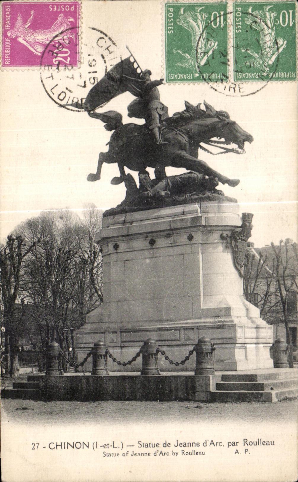 CPA Chinon Statue de Jeanne d Arc par Roulleau Cheval Horse 