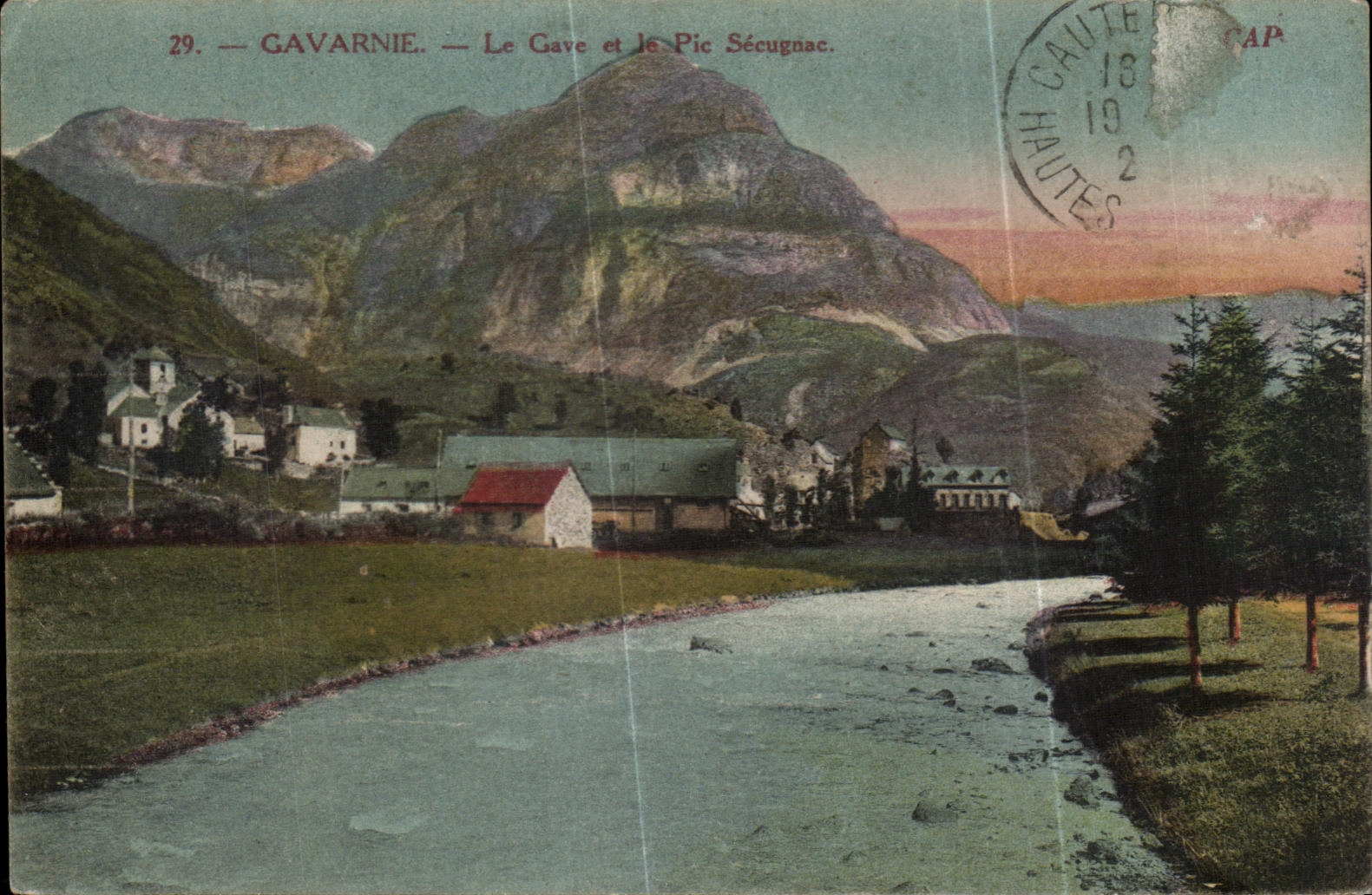 CPA Gavarnie Le Gave et Pic Secugniac