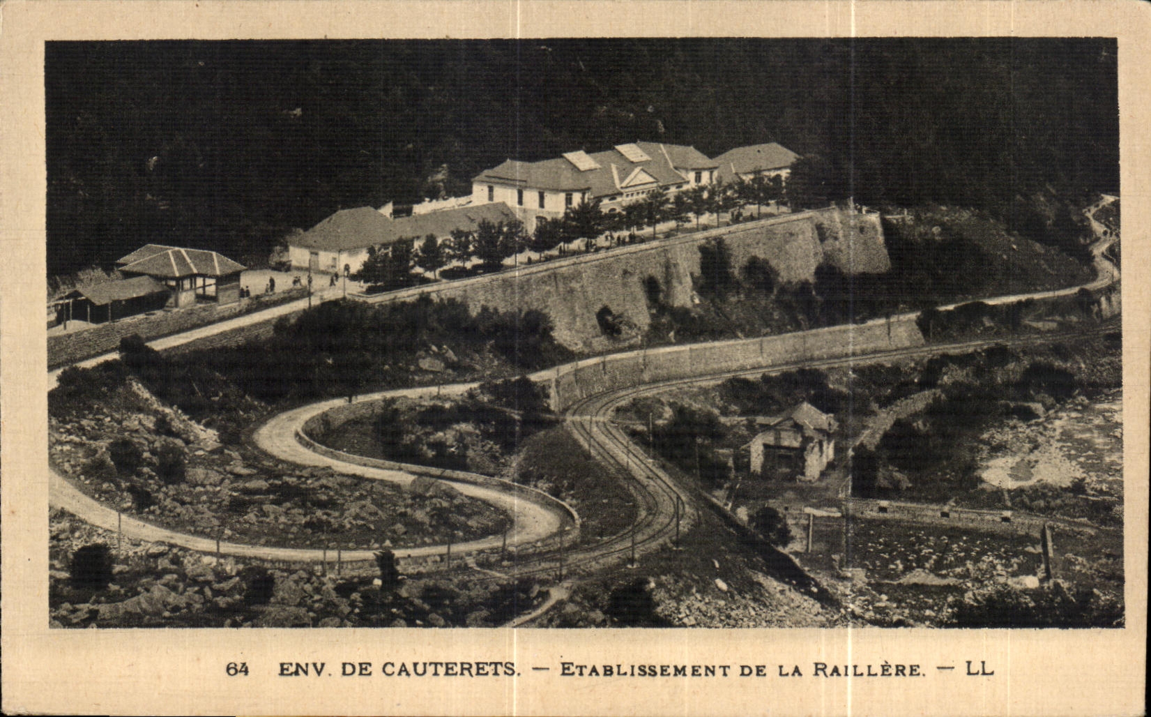 CPA De Cauterets Etablissement De La Rallere