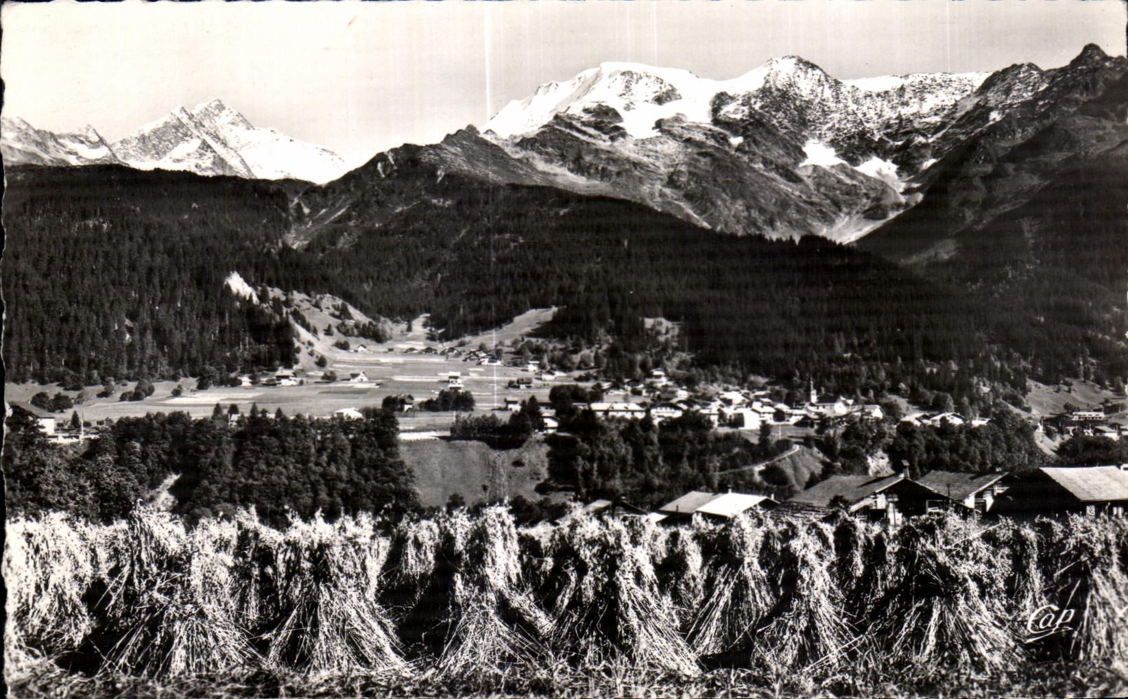 Les Contamines — Vue générale, les Miages et le Bionnassay — C.A.P., Paris