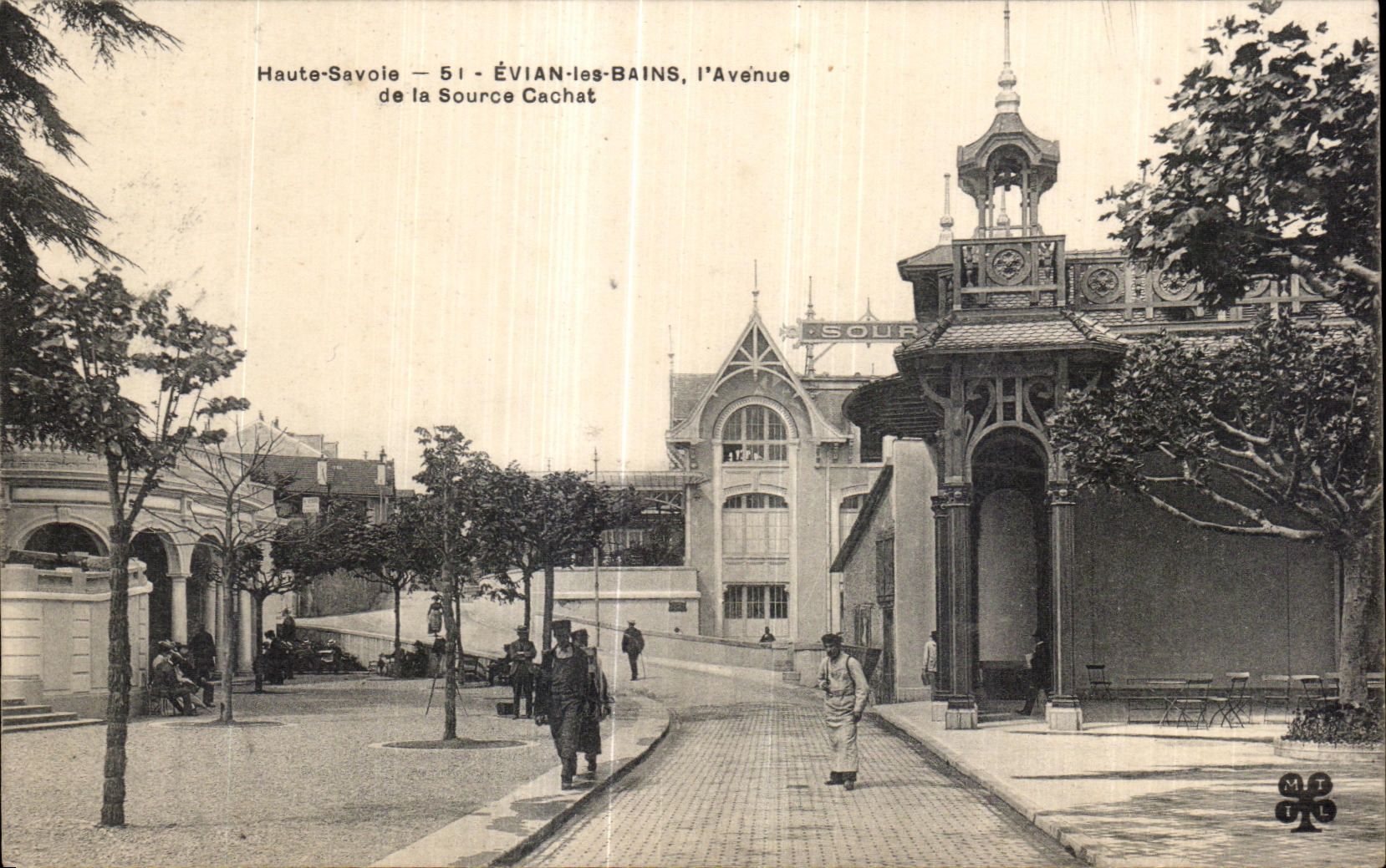 ÉVIAN-les-BAINS, l'Avenue de la Source Cachat — Haute-Savoie — éditeur inconnu, n° 51