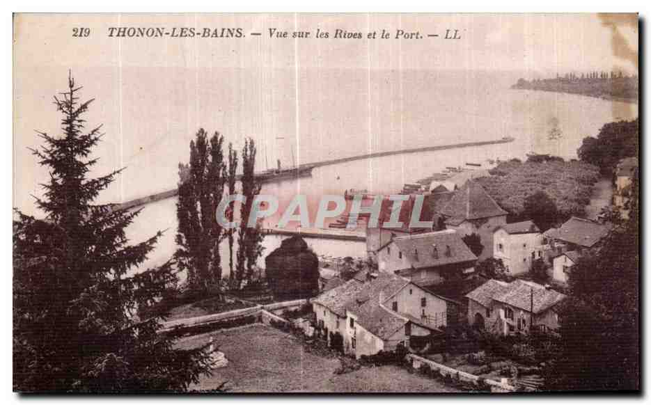 CPA Thonon Les Bains Vue sur les Rives et le Port