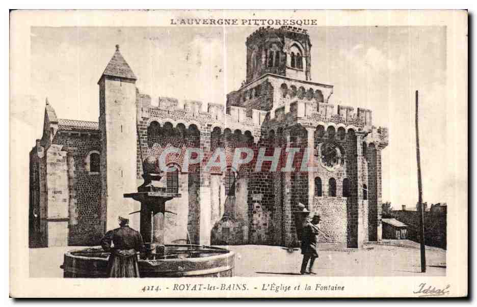 CPA Royat les Bains L Eglise et le Fontaine