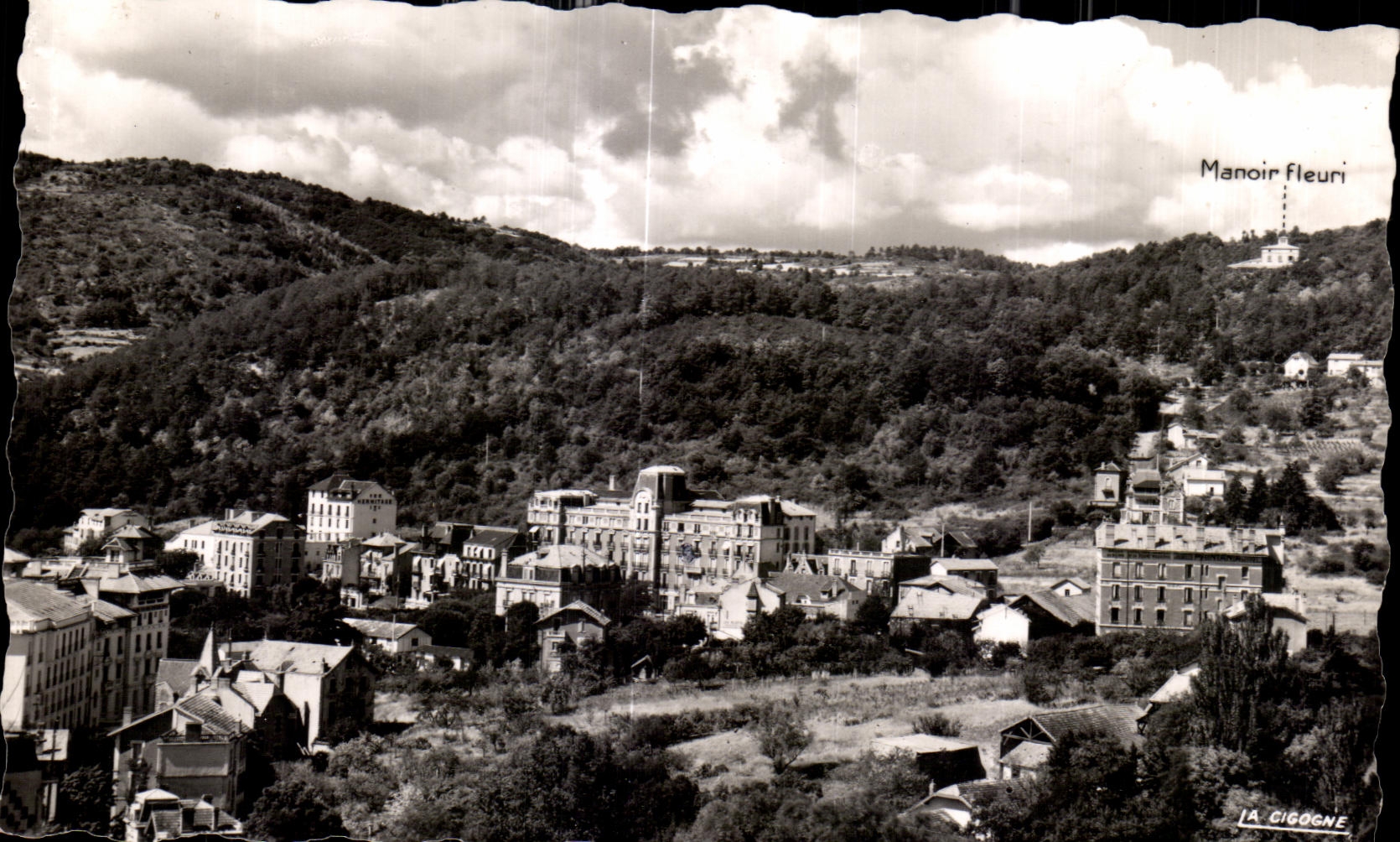 Manoir Fleuri — Vue panoramique — LA GIGOGNE