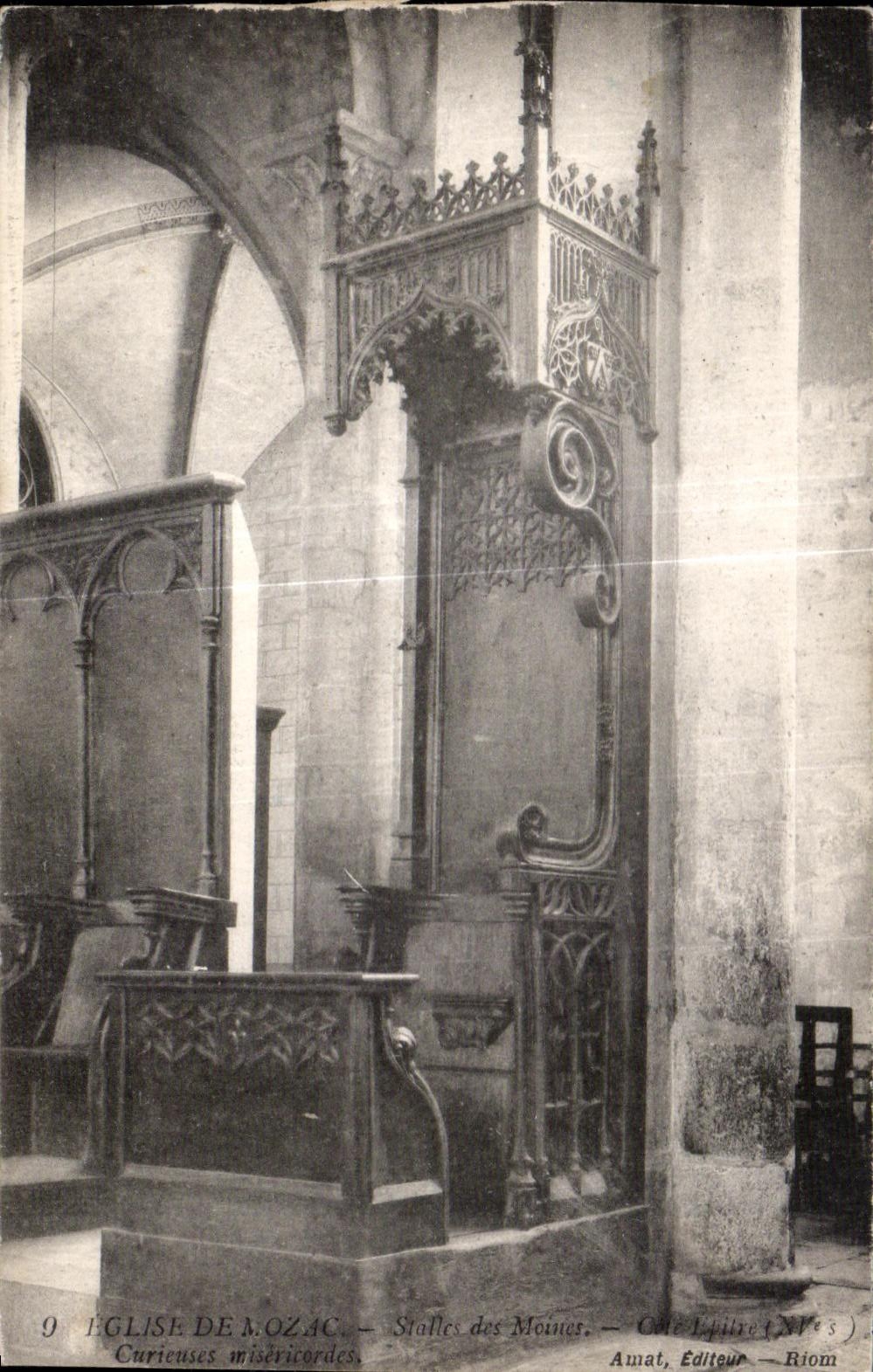 CPA I Eglise De Mozac Stalle des moines 