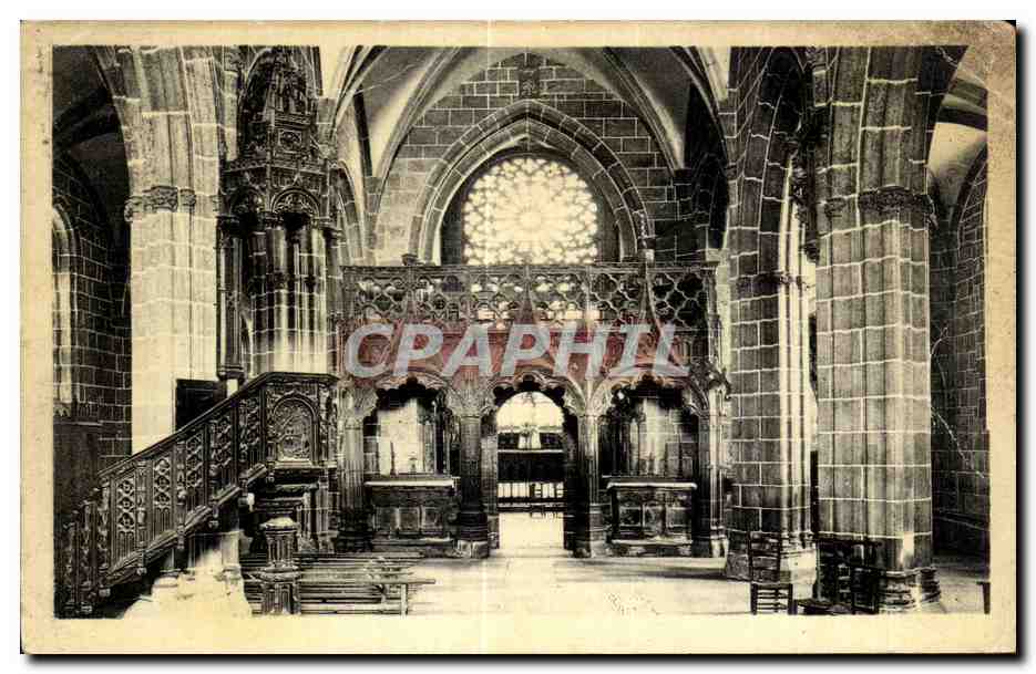 CPA Le Folgoet Interieur de I Eglise
