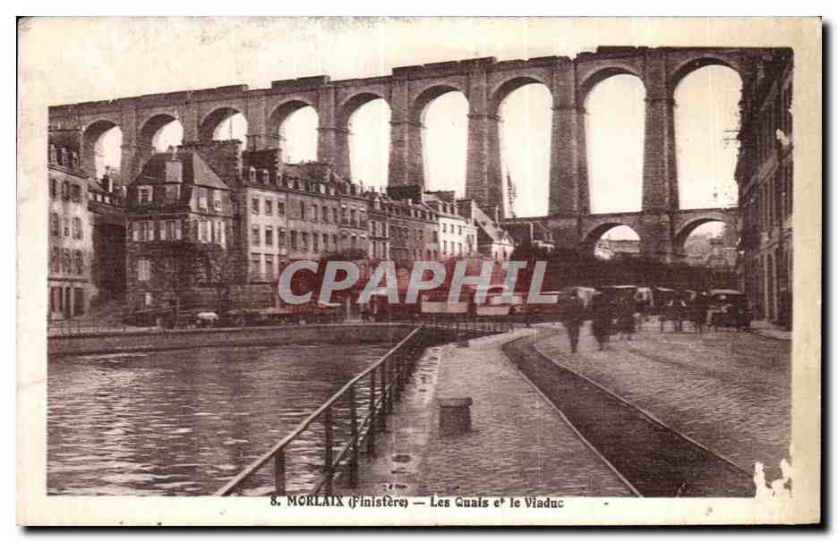 CPA Morlaix Les Quais et le Viaduc