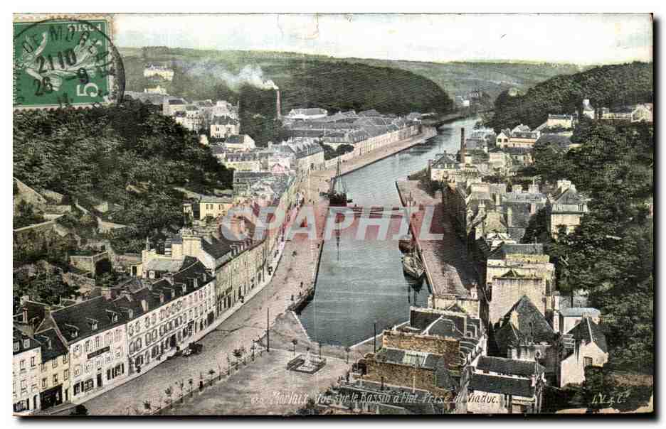 CPA Morlaix Vue sur le bassin a flot prise le viaduc