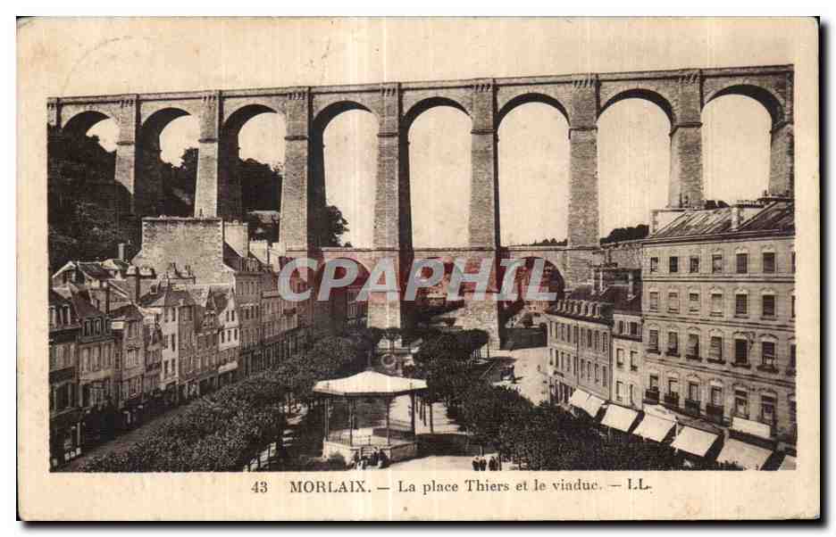 CPA Morlaix La place Thiers et la viaduc