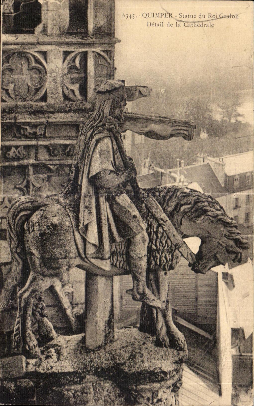 CPA Quimper Statue du Roi Gralon Detail de la Cathedrale Cheval Horse