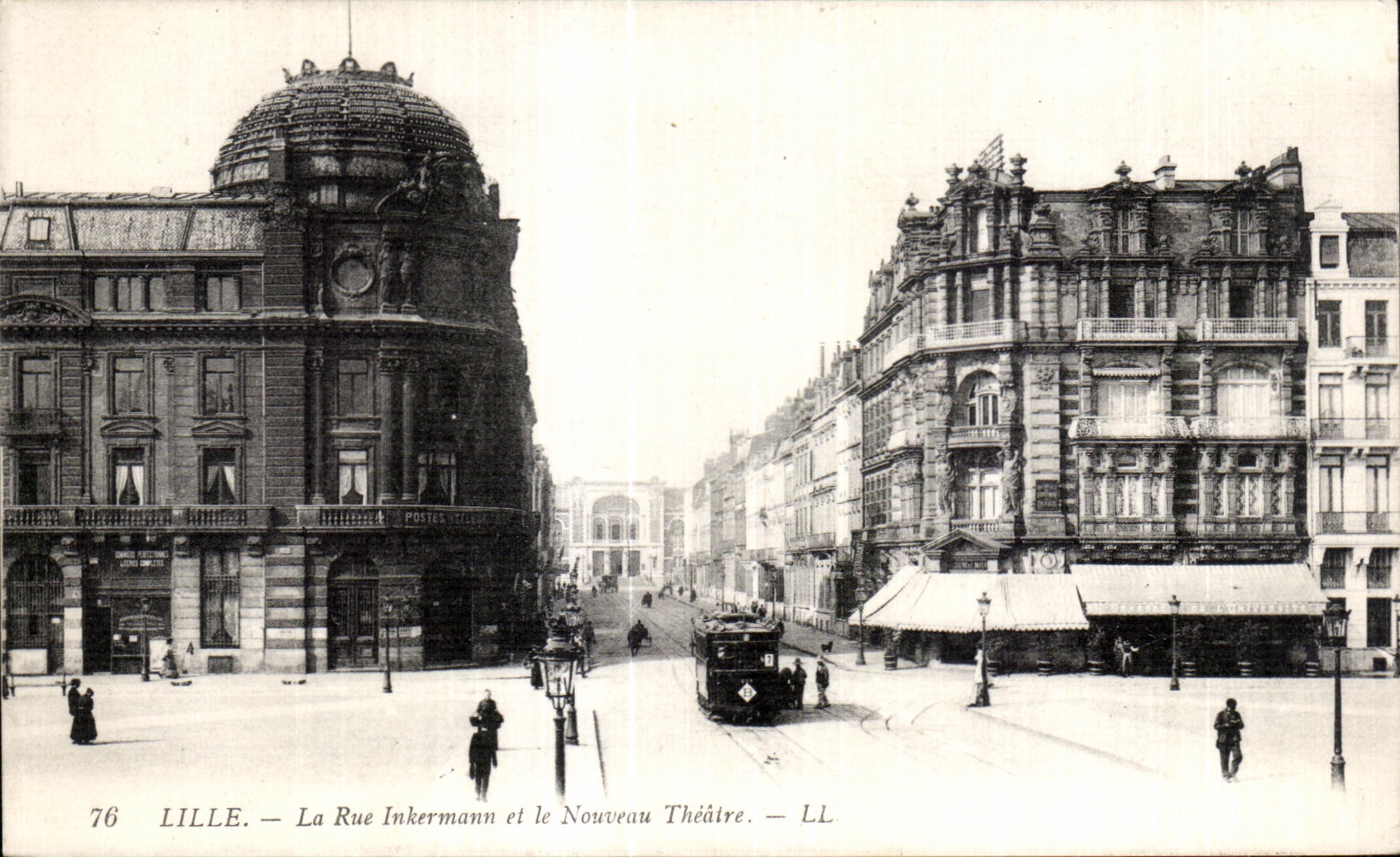 CPA Lille La Rue Inkermann et le Nouveau Theatre