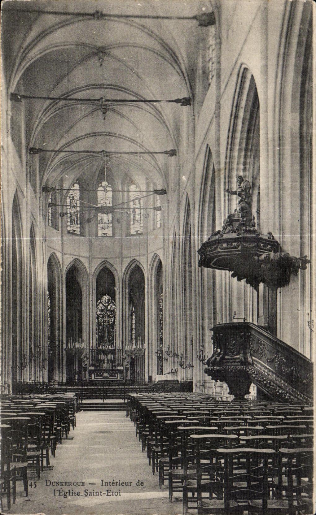 CPA Dunkerque Interieur de l Eglise Saint Eloi