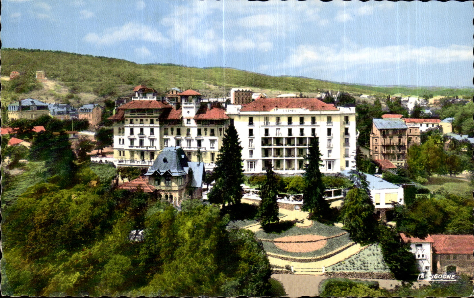 Châtel-Guyon — Vue générale — Hôtel Splendid — Éditions « La Gogogne »