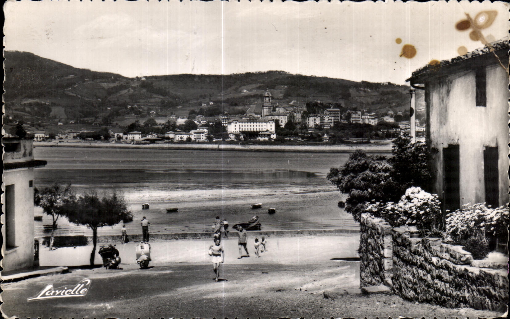 Antike Ansichtskarte Hendaye Le Vieux Port au fond Fontarabie