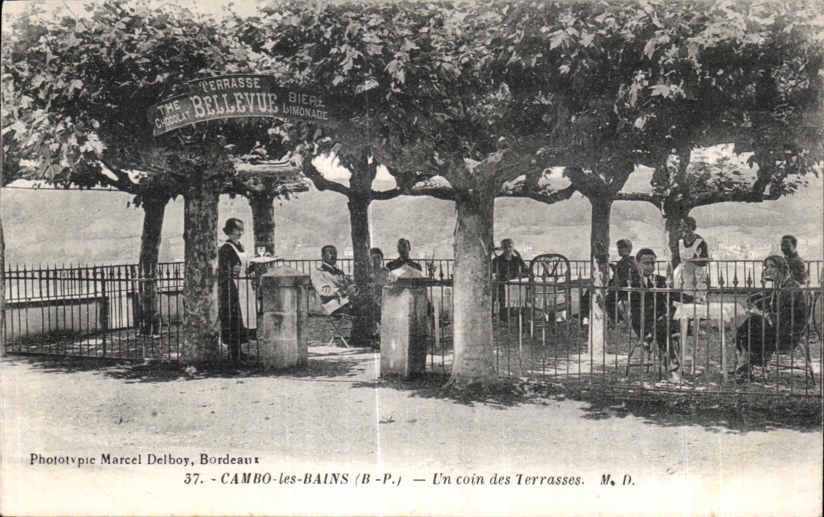 Cambo-les-Bains — Un coin des Terrasses — Phototypie Marcel Delboy, Bordeaux
