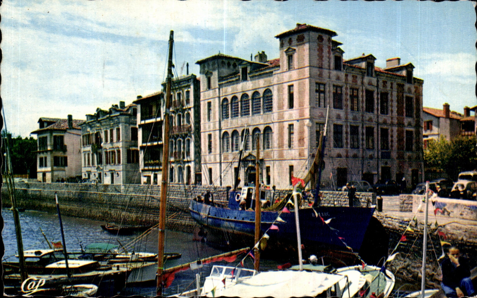 Saint-Jean-de-Luz — Maison de l'Infante — Lumicap
