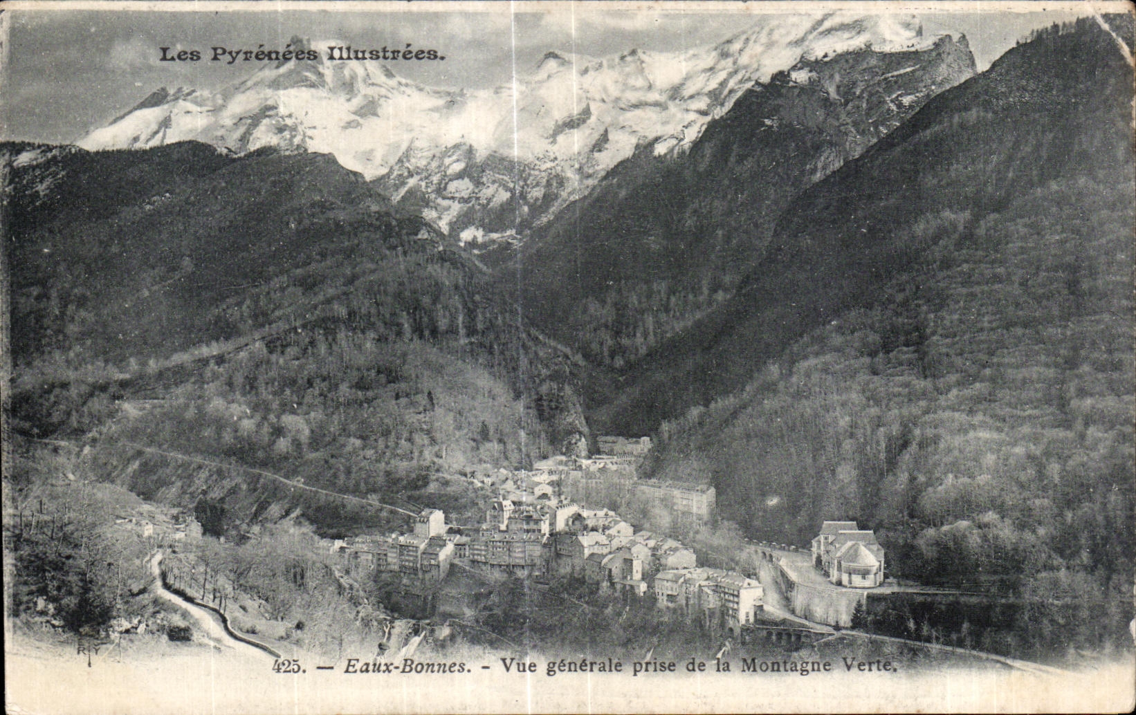 CPA Eaux Bonnes Vue Generale Prise de la Montagne Vere