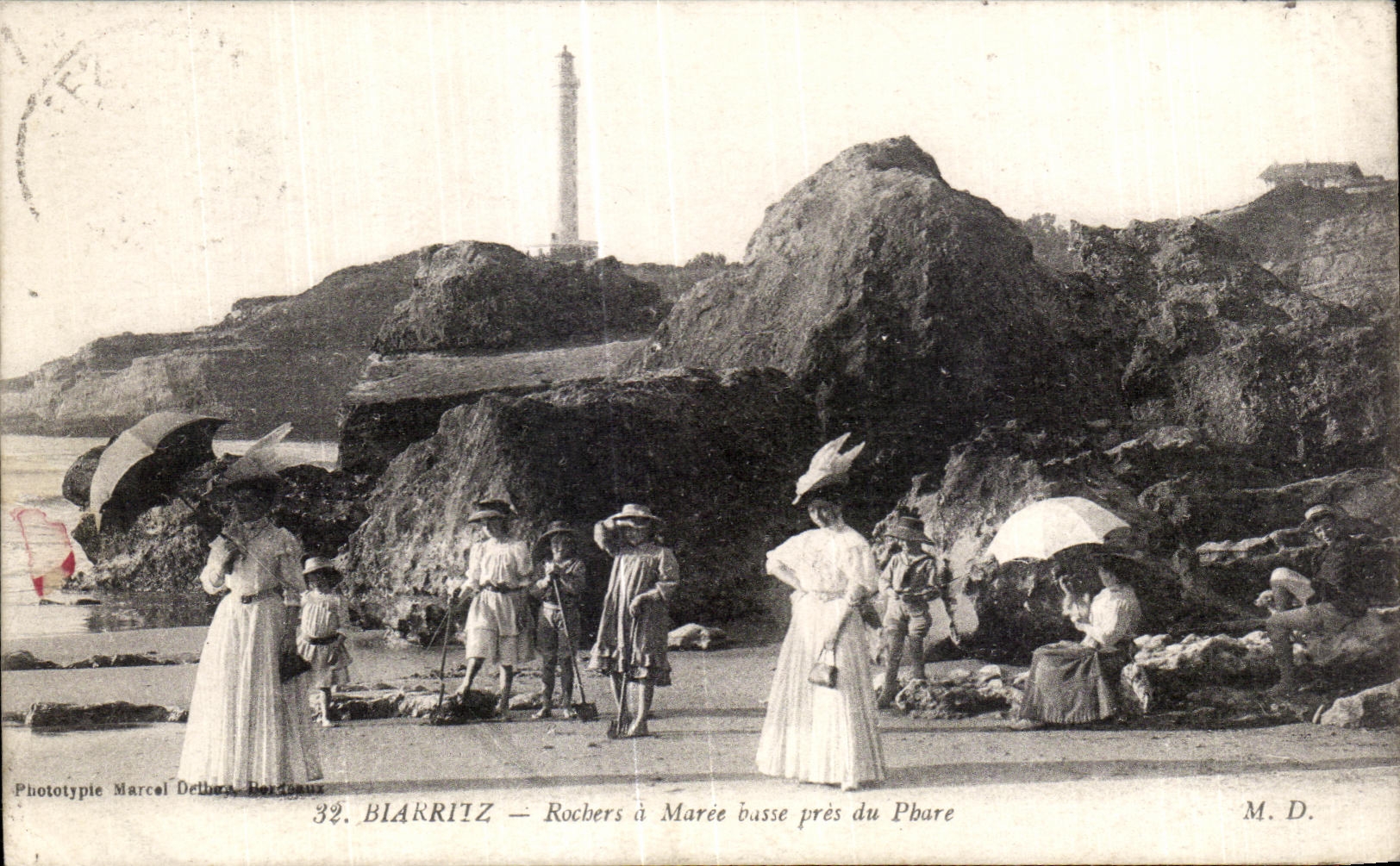 CPA Biarritz Rochers a Maree Basee pres du Pbare