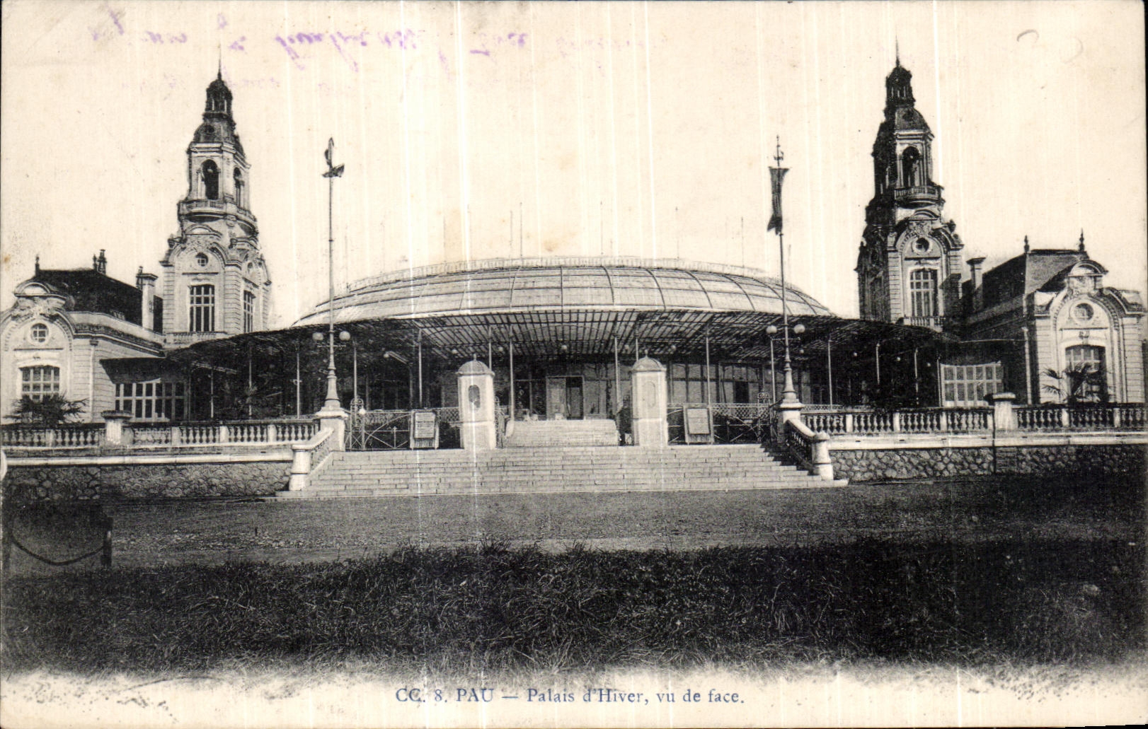 Pau — Palais d'Hiver, vu de face — CC. 8