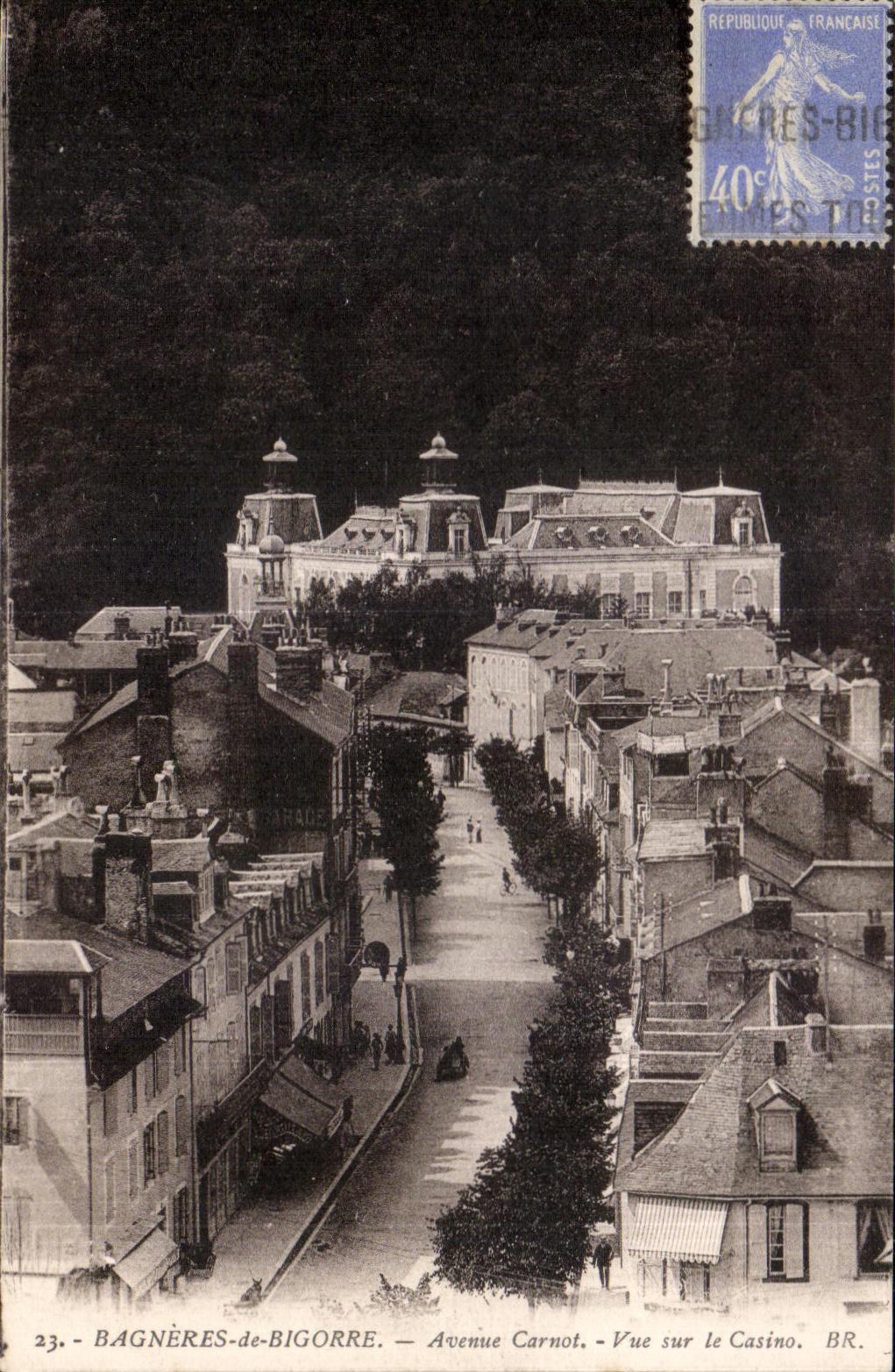 Bagnères-de-Bigorre — Avenue Carnot — View of the Casino