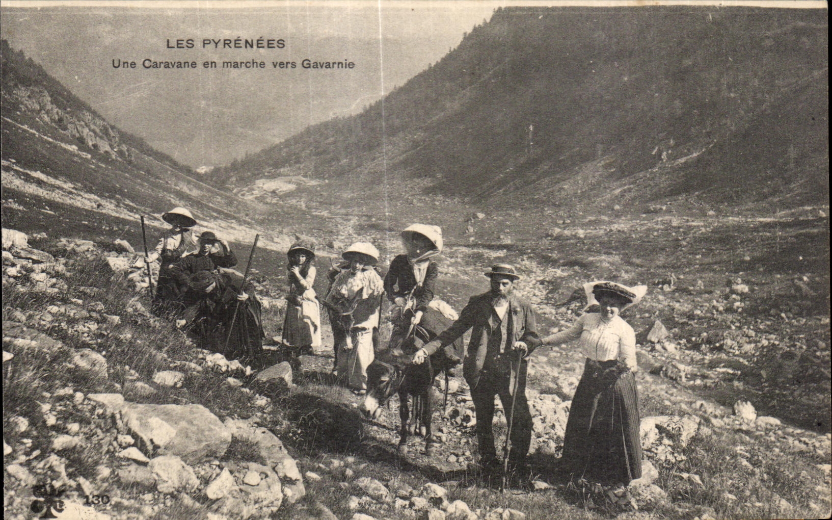 Les Pyrénées — Une Caravane en marche vers Gavarnie — Éditeur J.P. 130