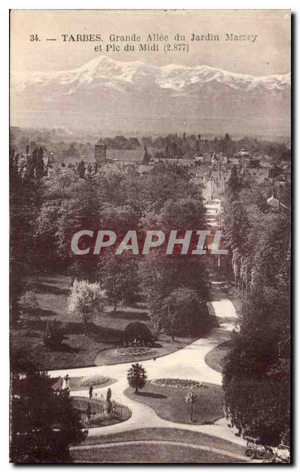 Tarbes — Grande Allée des Gartens Mascey und Pic du Midi (2.877)