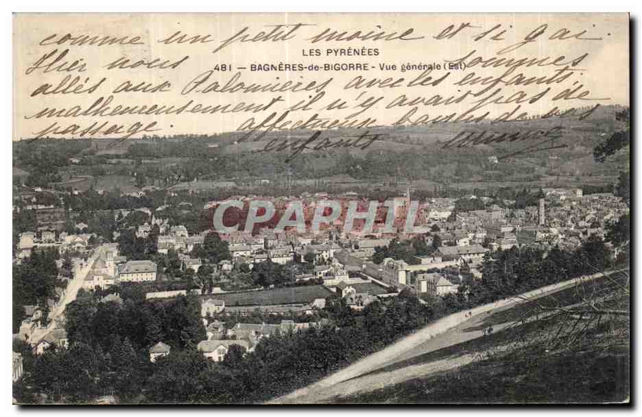 Bagnères-de-Bigorre — Allgemeine Ansicht (Osten) — Die Pyrenäen