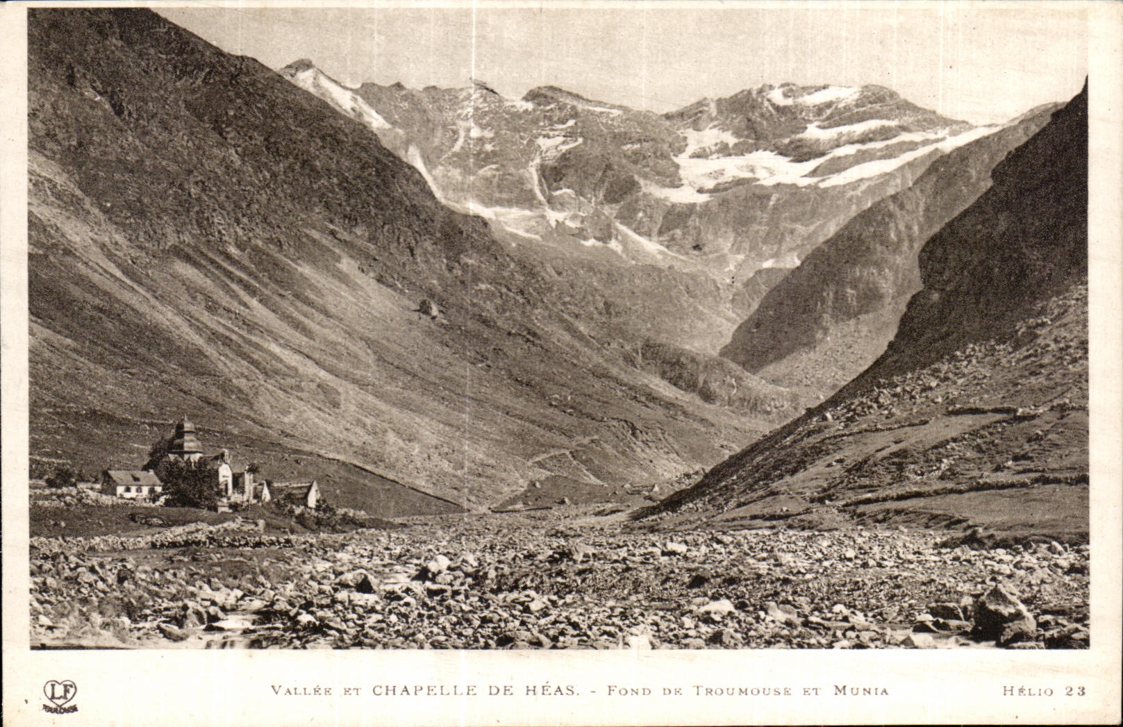 Vallée et chapelle de Héas — Fond de Troumousk et Munia — Hélio 23