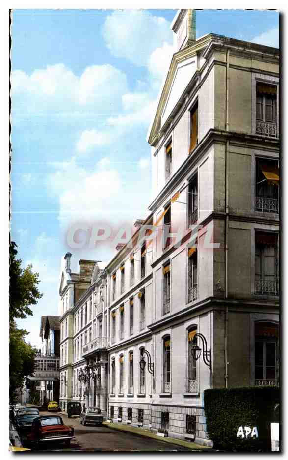 CAFÉ VERN LES BAINS (Ht. Pyr.) — Das Grand Hotel — Verleger APA