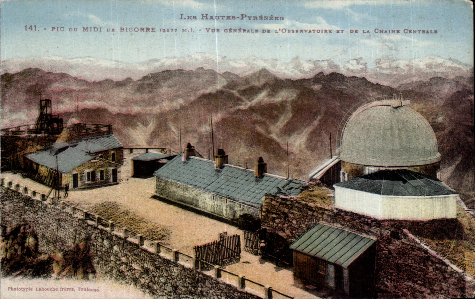 Pic du Midi de Bigorre (2877 m.) — Allgemeiner Blick auf das Observatorium und die zentrale Kette — Phototype Laboucho frères, Toulouse