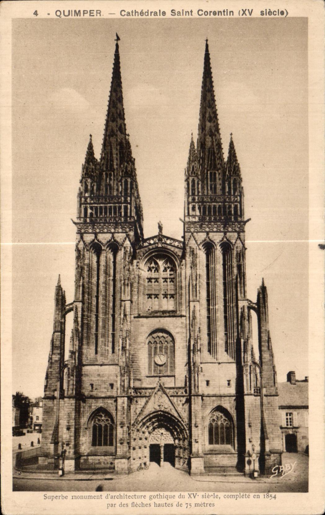 CPA Quimper Cathedrale Saint Corentin (XV siecle)