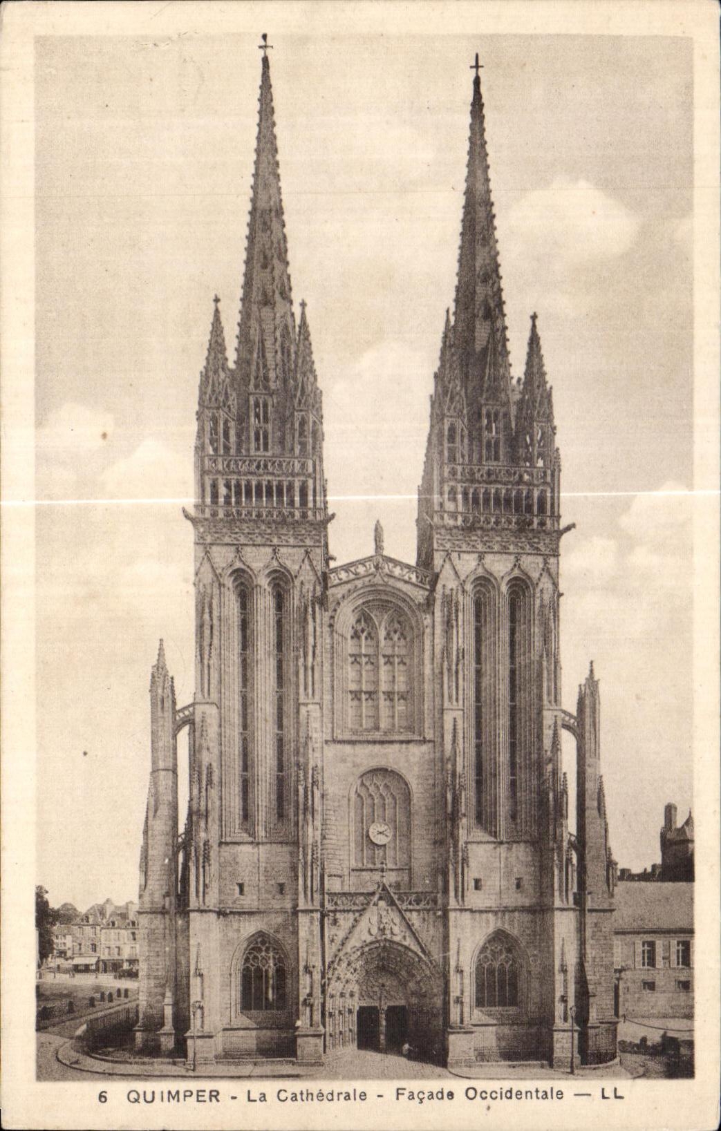 CPA Quimper La Cathedrale Facade Occidentale