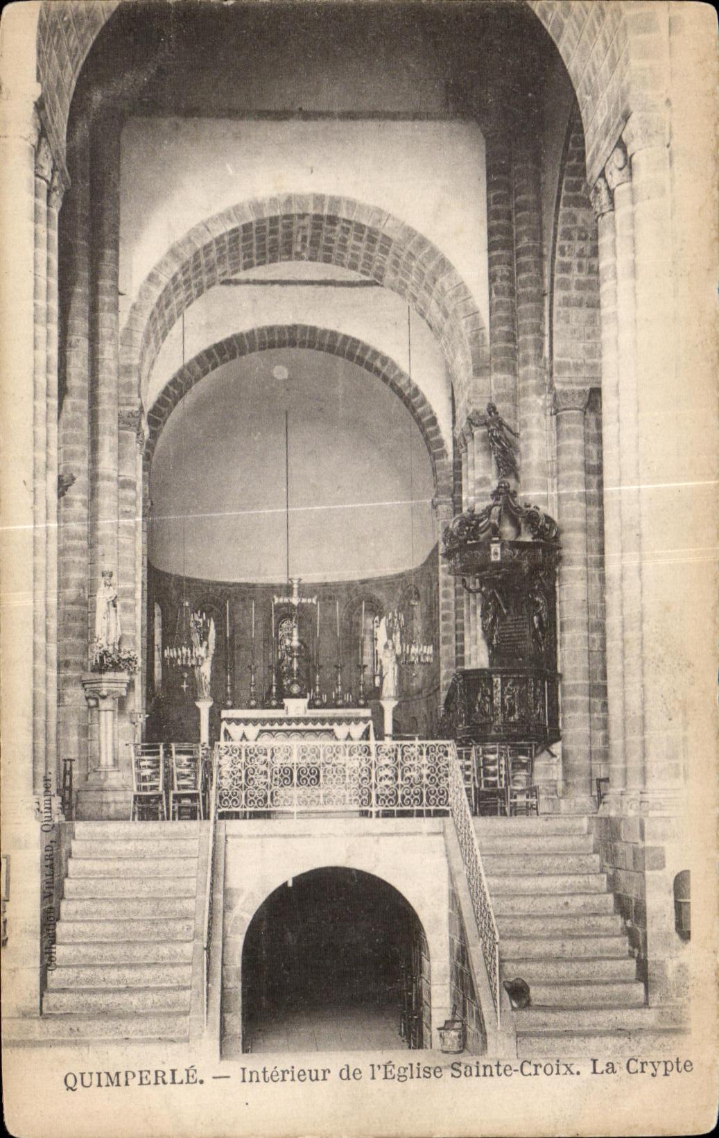 CPA Quimperle Interieur de I Eglise Sainte Croix La Crypte