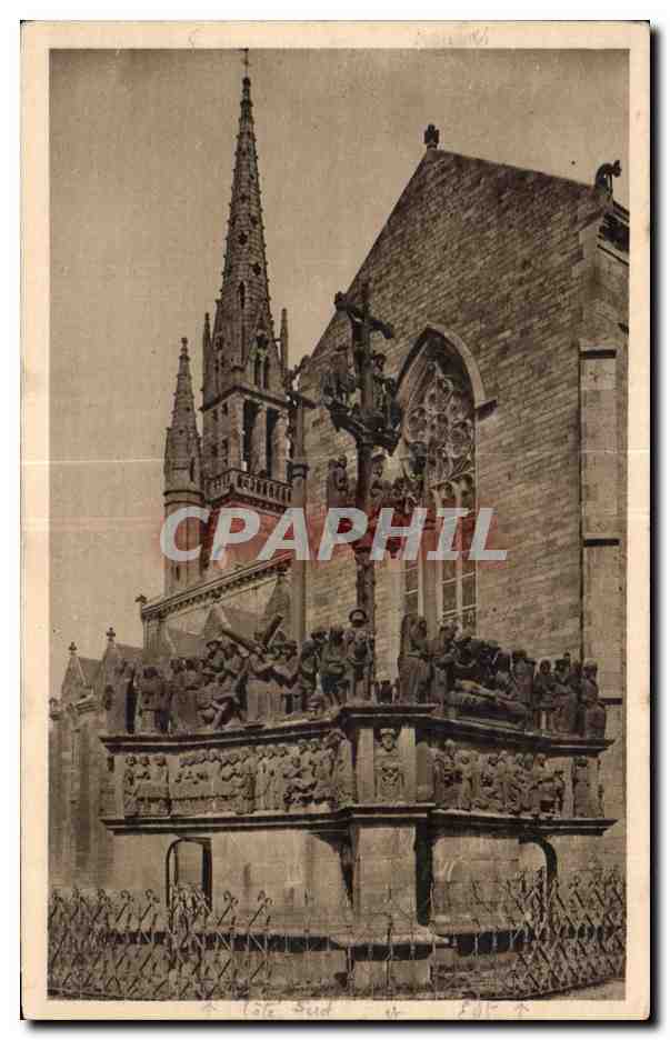 CPA Bretagne Plougastel Daoulas (Finistere) Le Calvaire et I Eglise