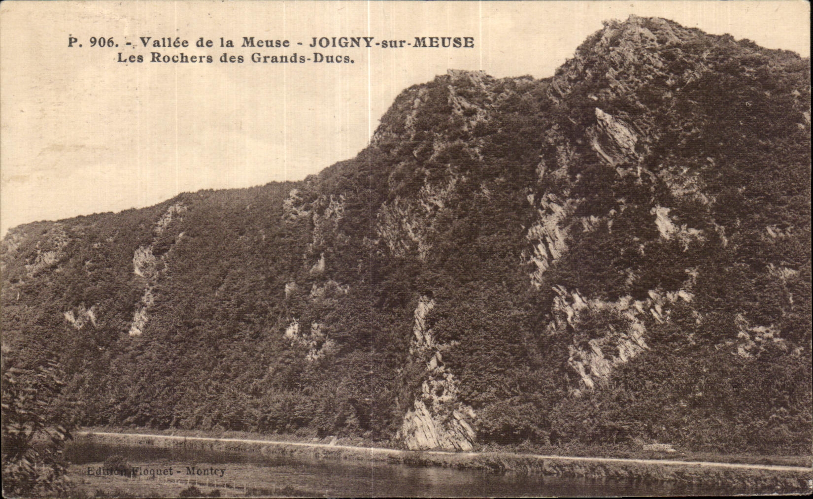 CPA Vallee de la Meuse Joigny sur Meuse Les Rochers des Grands Ducs