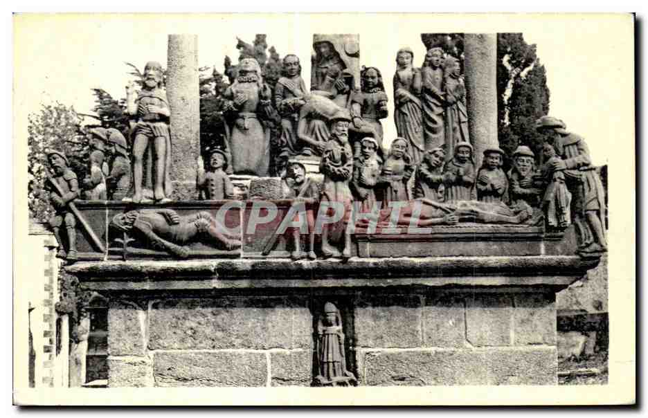 CPA St Thegonnec Detail du Calvaire