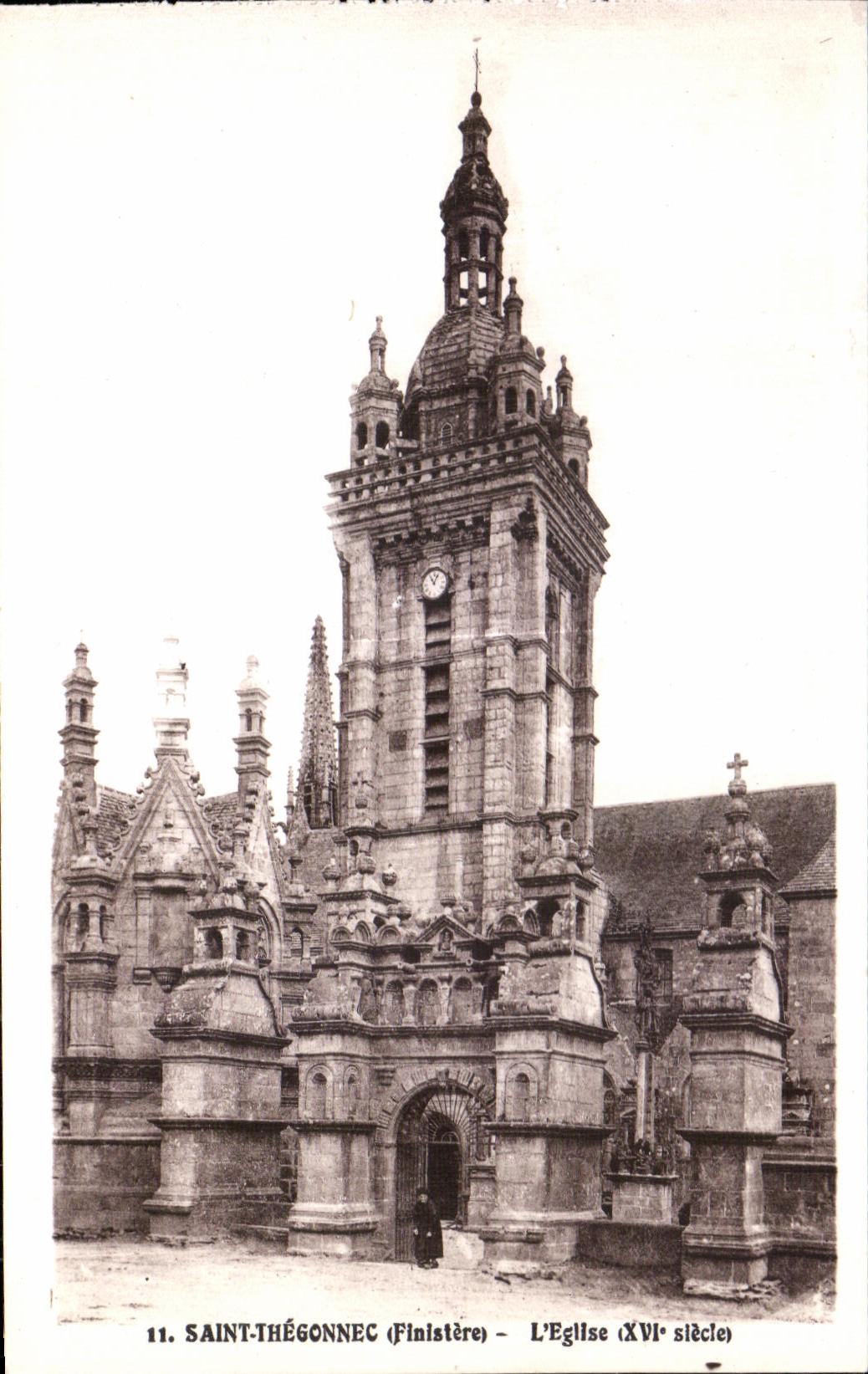 CPA Saint Thegonnec (Finistere) L Eglise (XVI siecle)