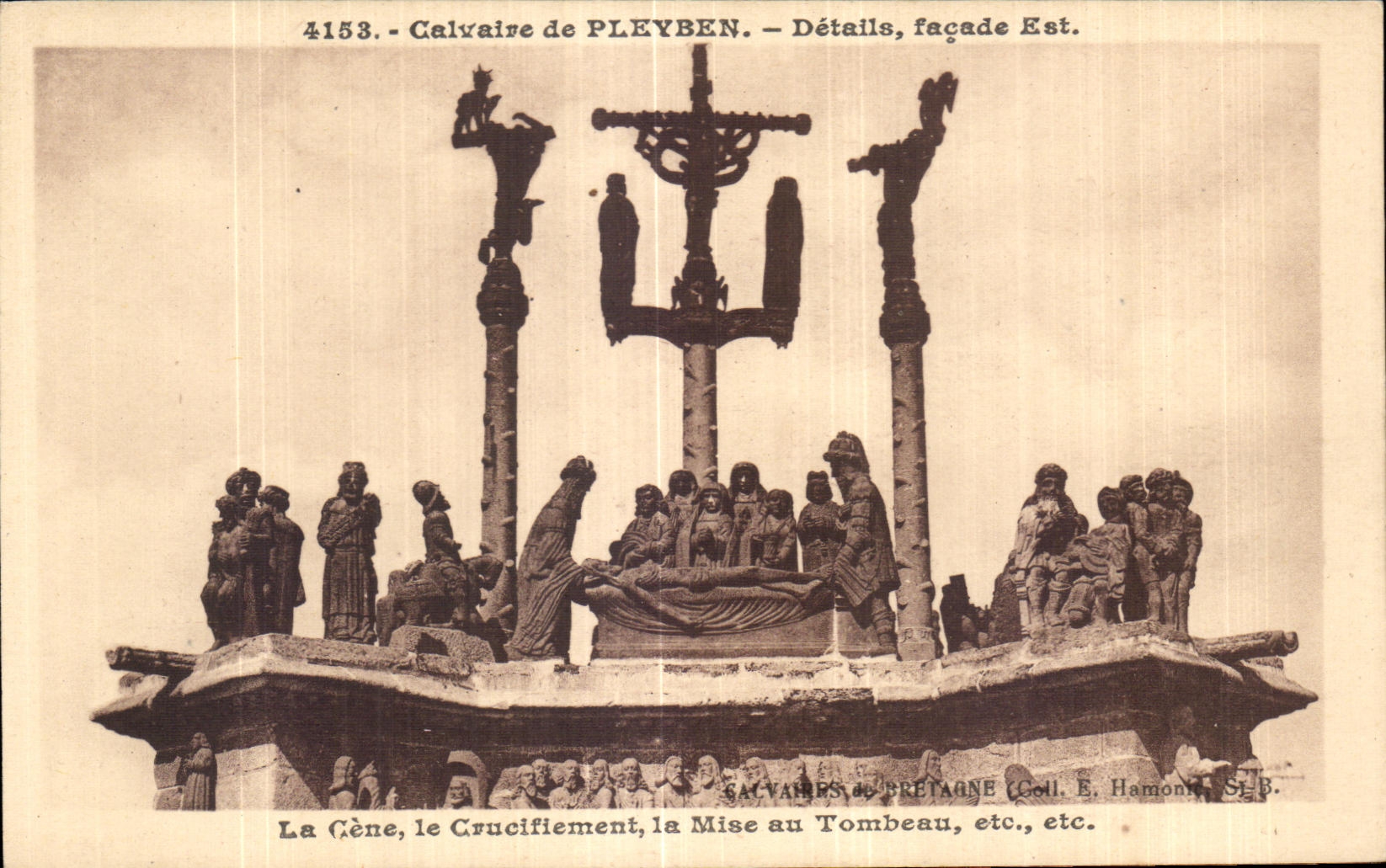 CPA Calvaire de Pleyben Details facade Est