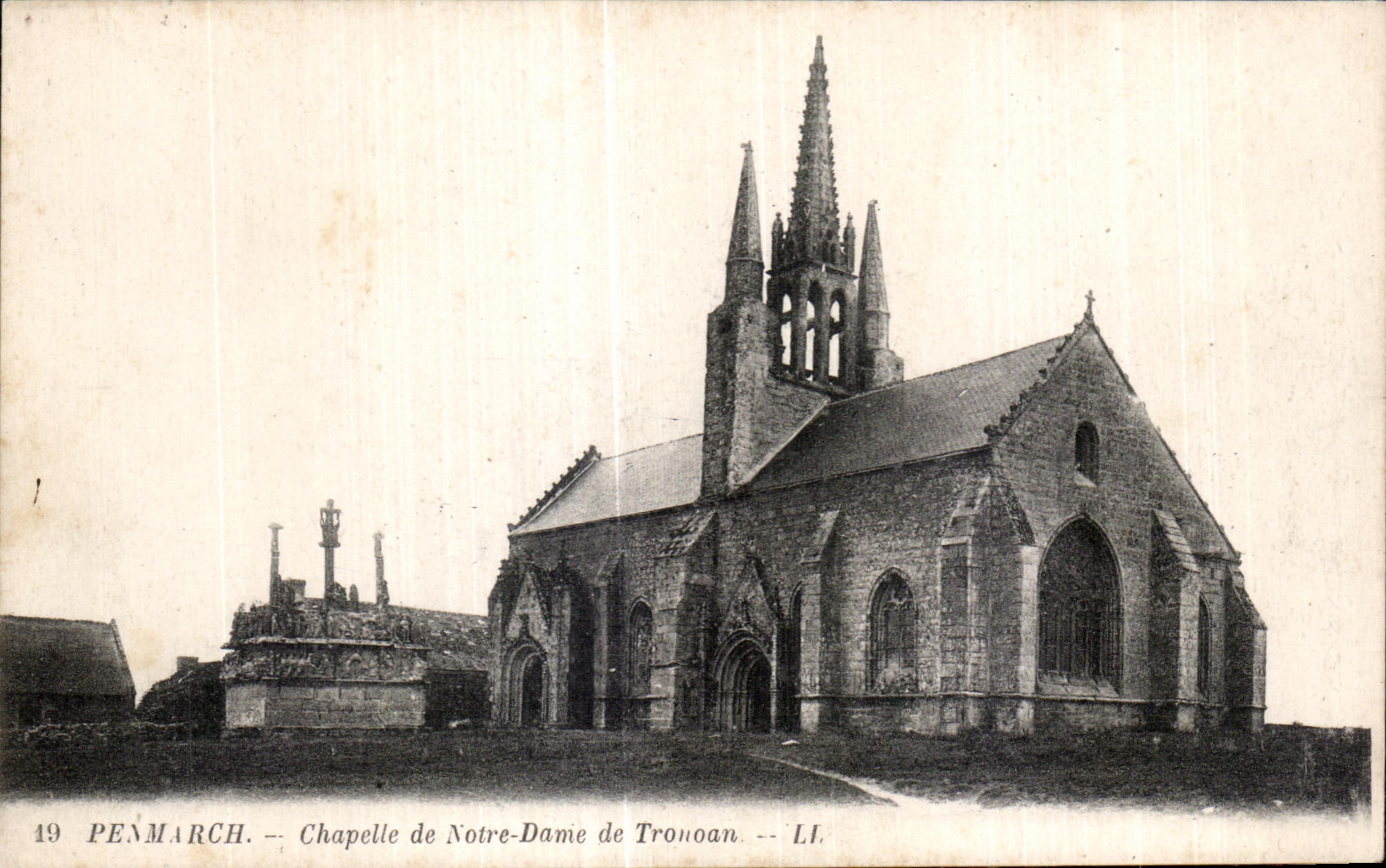 CPA Penmarch Chapelle de Notre Dame de Tronoan