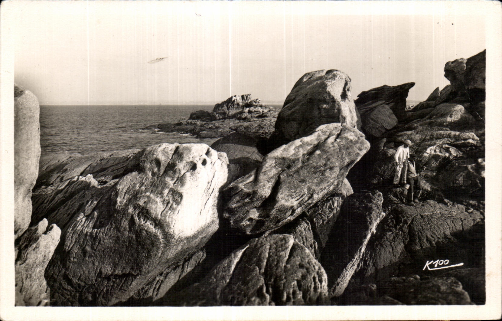CPA Penmarch St Guenole (Finistere) Rochers de la cote