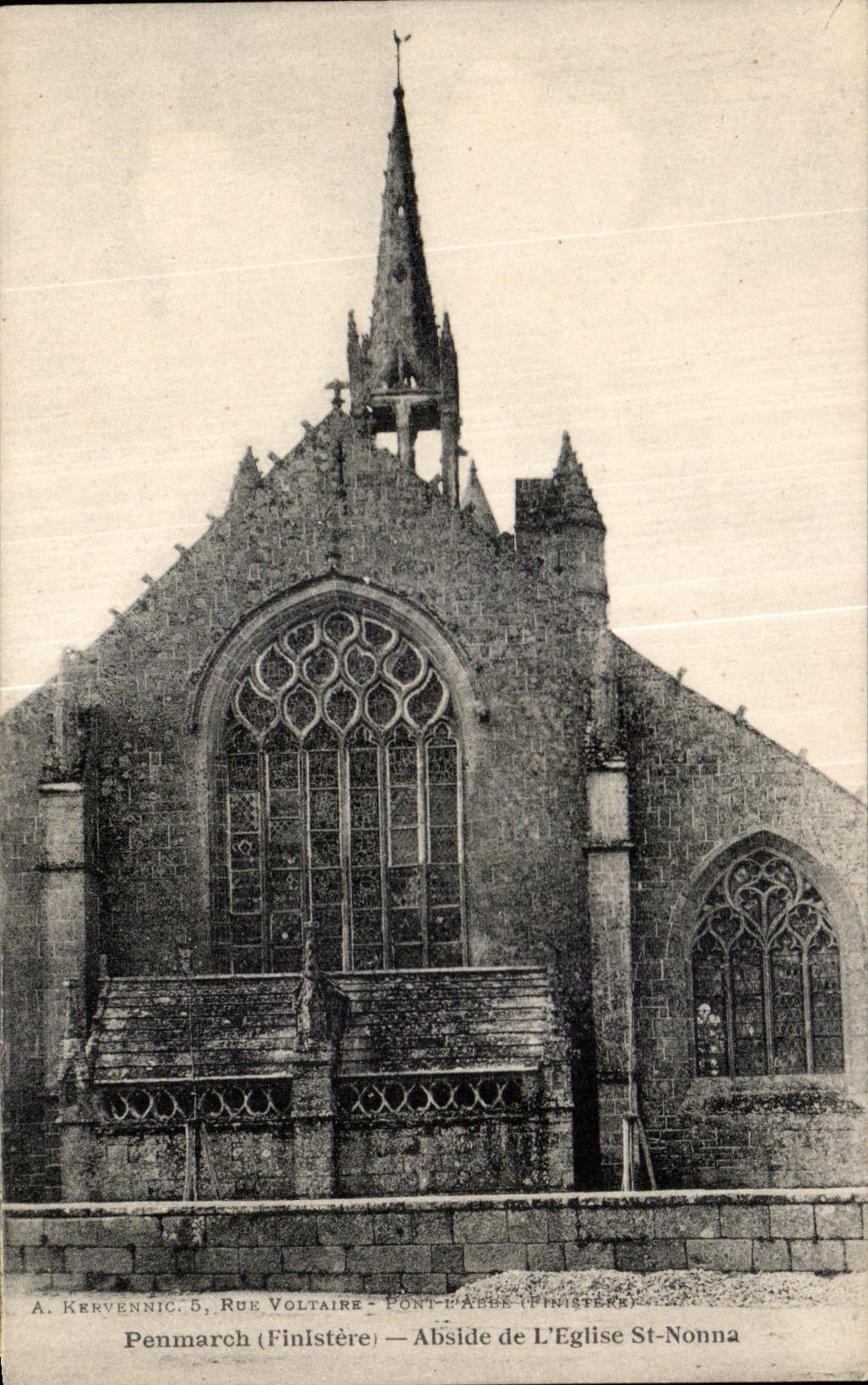 CPA Penmarch (Finistere) Abside de L Eglise St Nonna