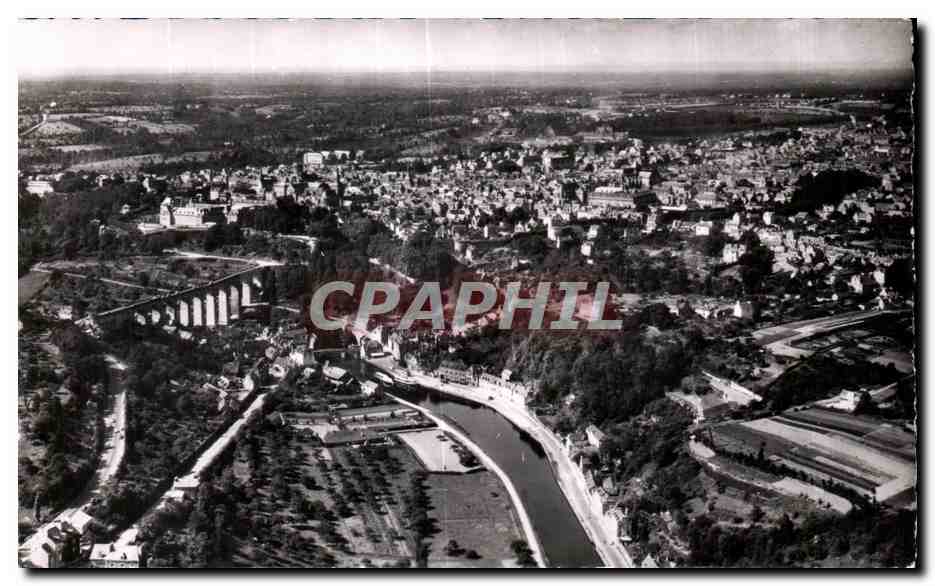 CPA Dinan Vue aerienne La Rance le Viaduc et la Ville
