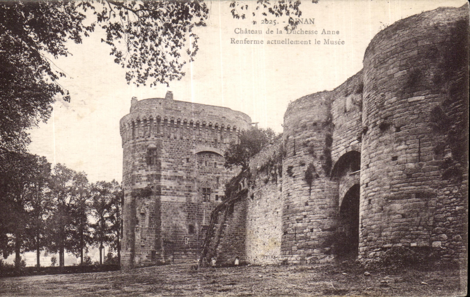 Château de la Duchesse Anne — Renfermé actuellement le Musée — n° 2025, RINAN