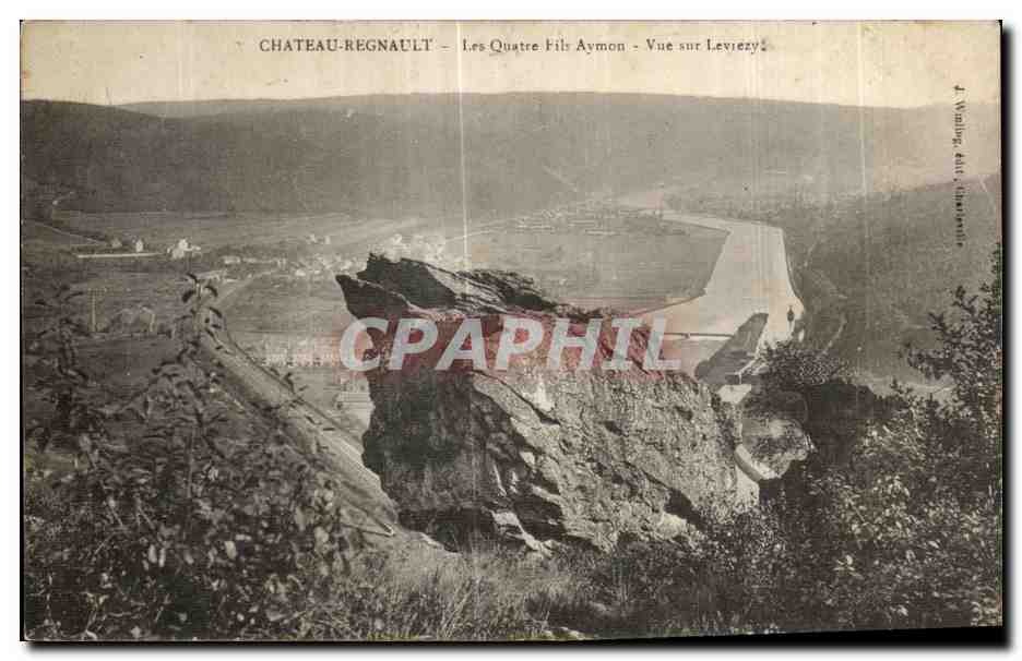 CPA Chateau Regnault Les Quatre Fils Aymon Vue sur Leviezy