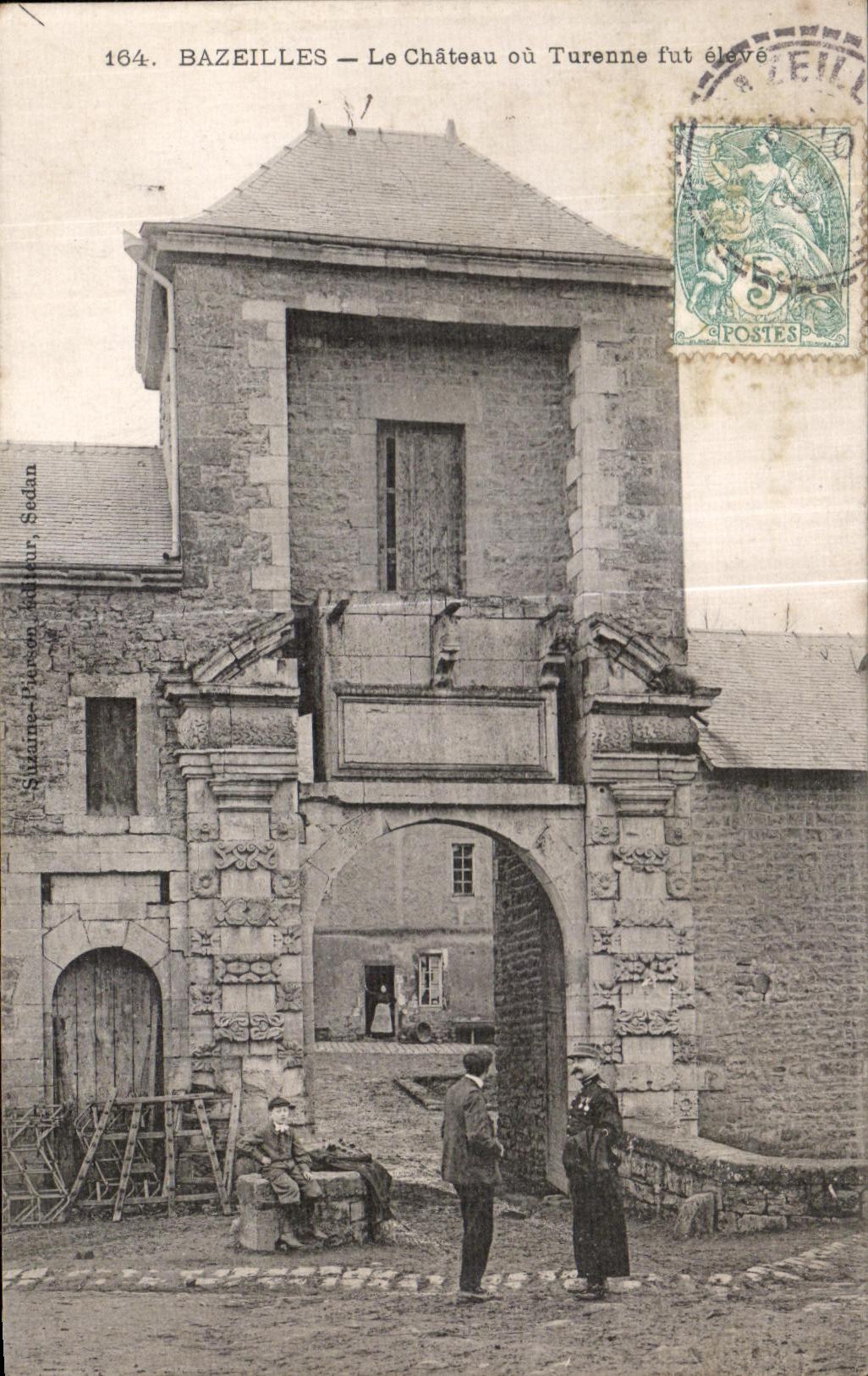CPA Bazeilles Le Chateau ou Turenne fut eleve