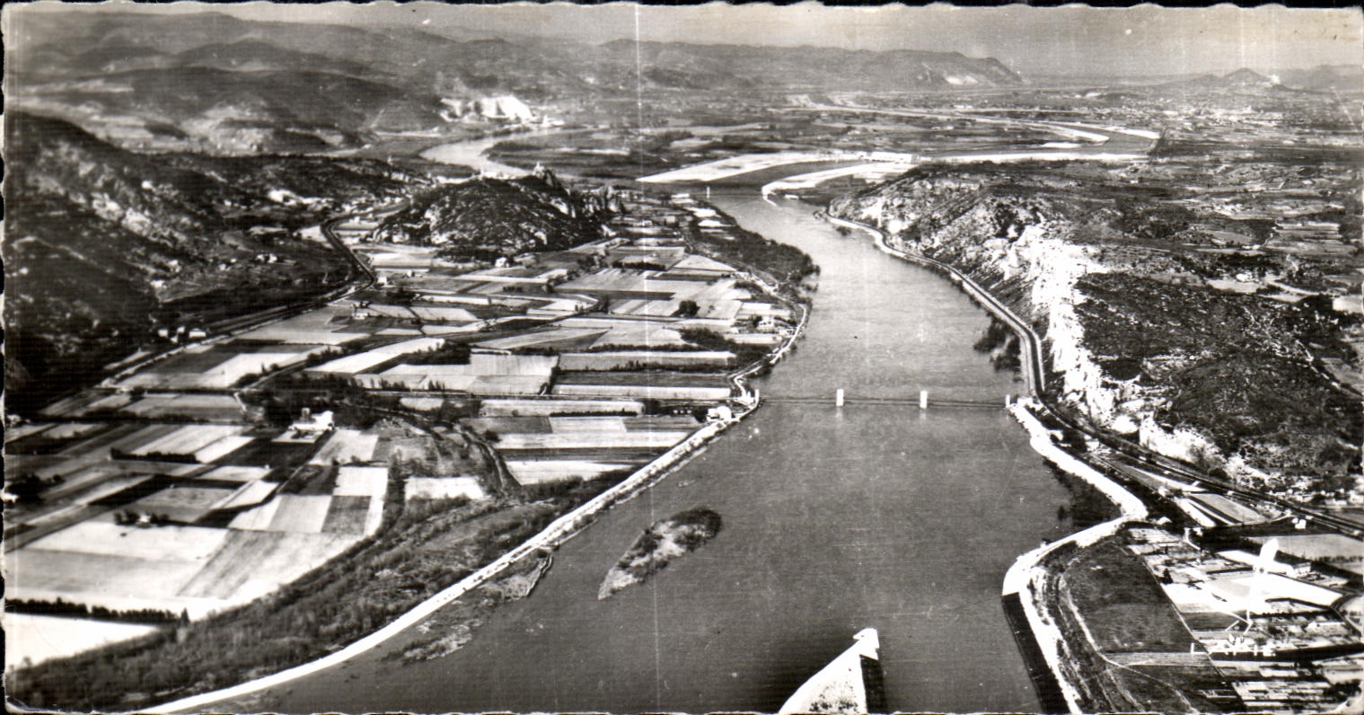 Le Bassin du Rhône au défilé de Donzère — Viviers : Ardèche — CPAPHIL 27-22