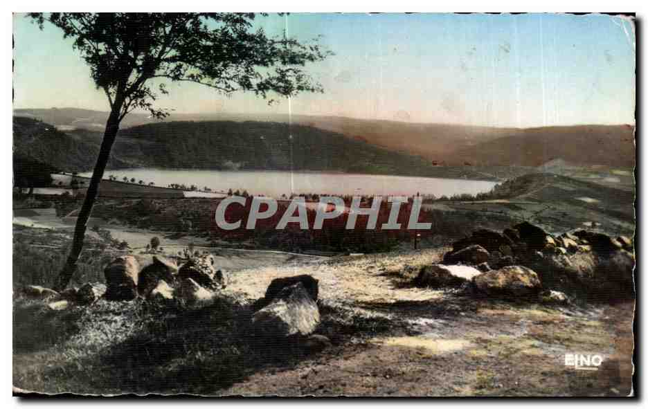 Lac d'Issarlès — Ardeche — Édition EINO