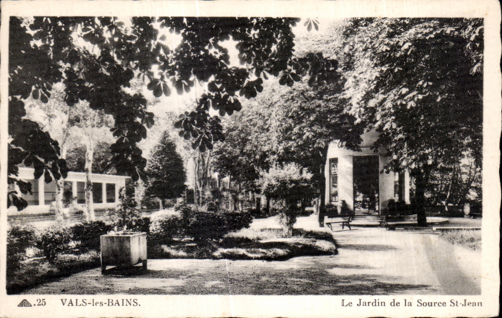 CPA Vals les Bains Le Jardin de la Source St Jean