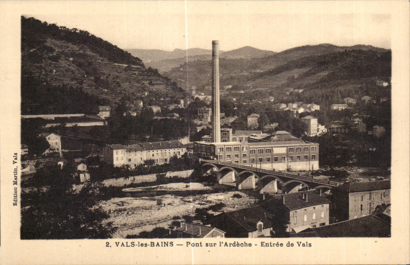 CPA Vals les Bains Pont sur l Ardeche Entree de Vals